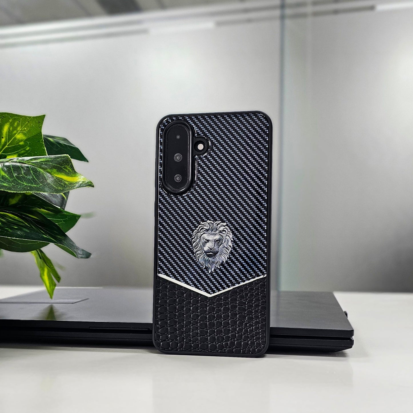 Samsung Galaxy A36 5G Luxury Lion Pattern Leather And Liquid Silicone Case